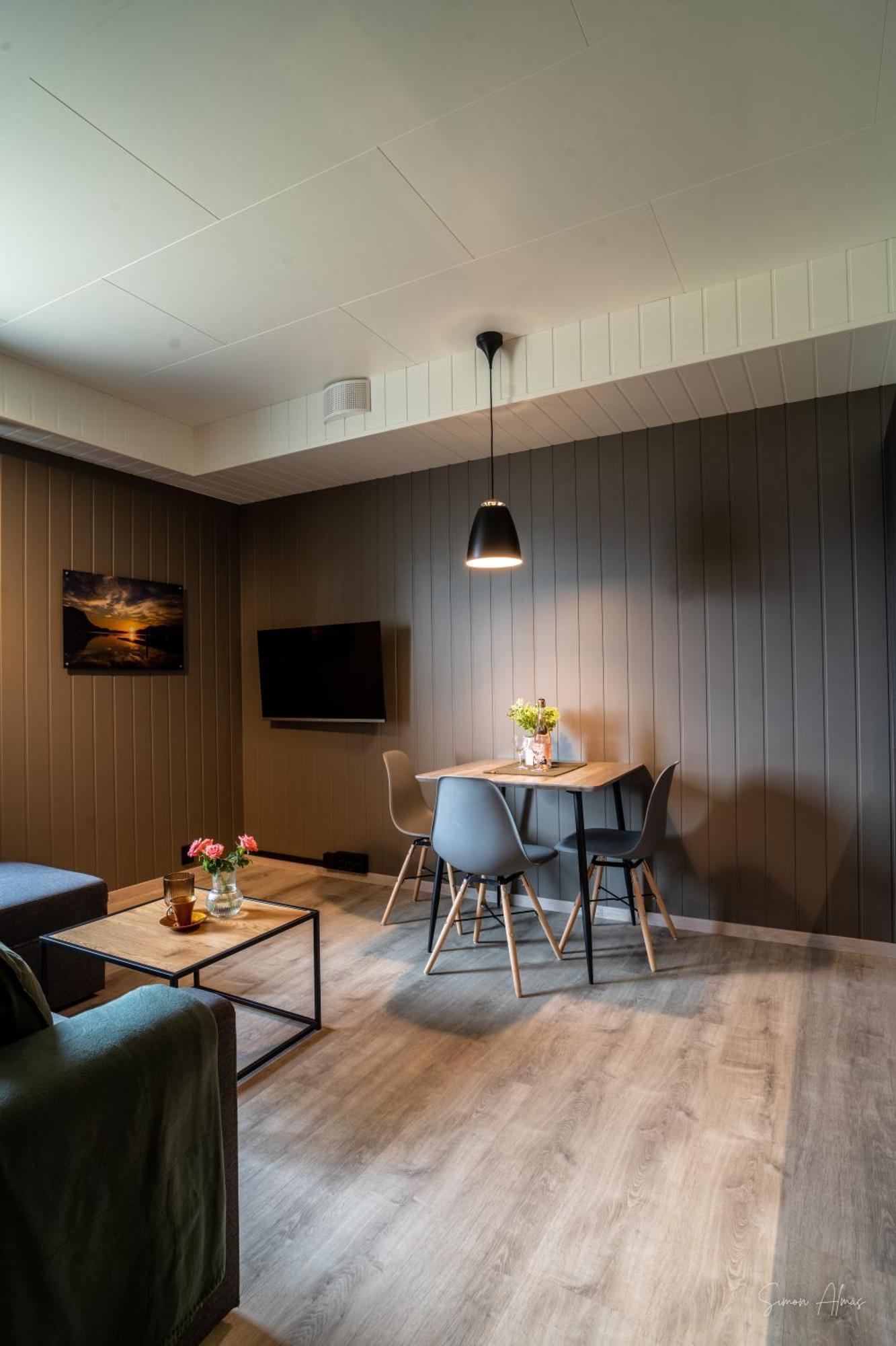 Olderdalen Alpan Apartments, Lyngenfjord מראה חיצוני תמונה